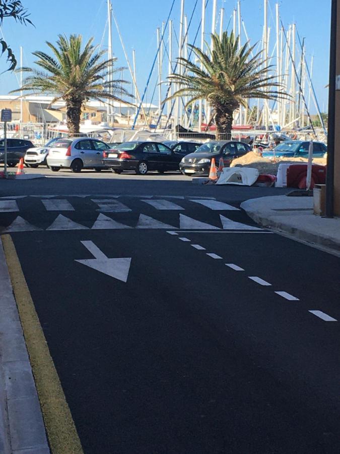 F2 Port De Canet Zewnętrze zdjęcie